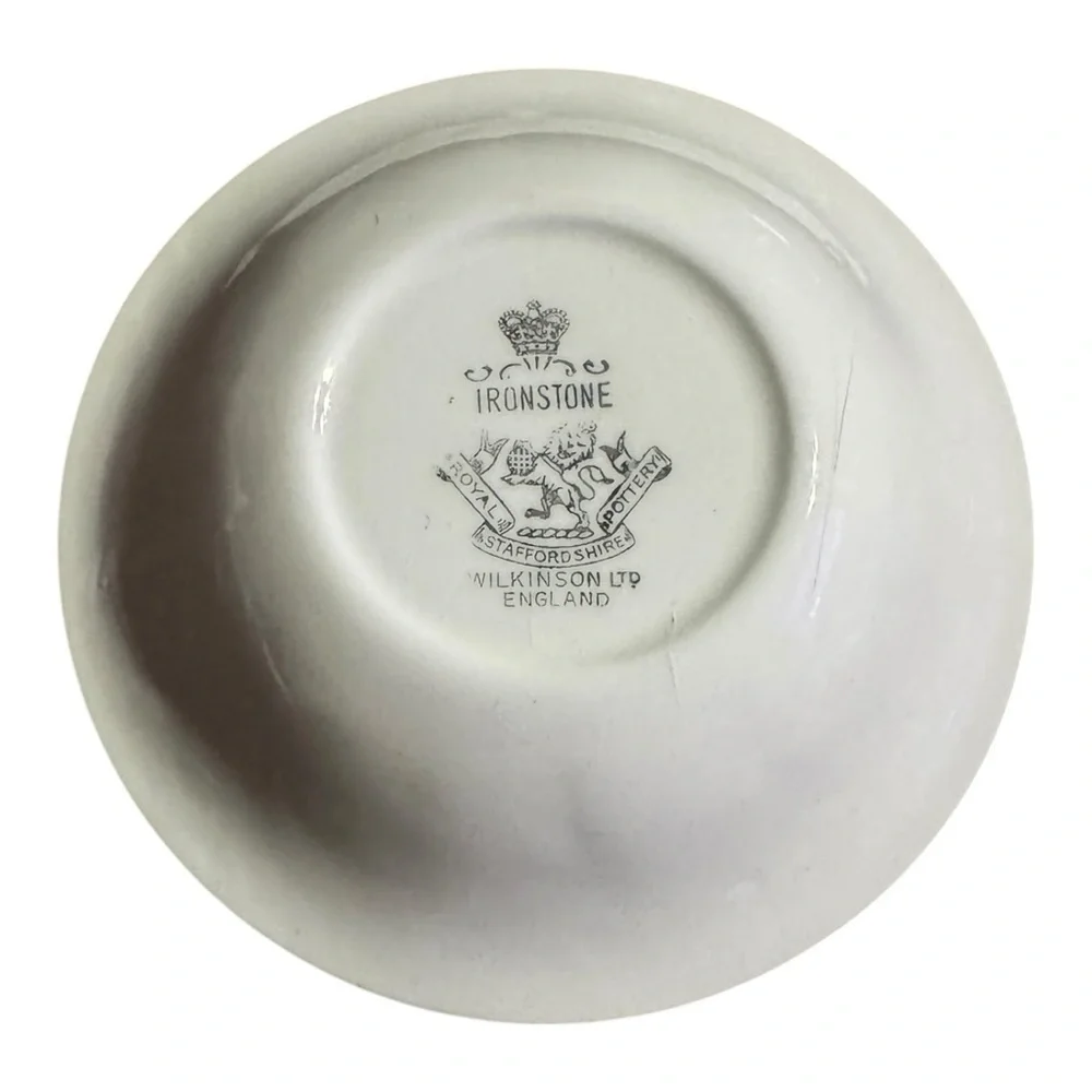 Vintage‎ Royal Staffordshire Wilkinson England White Ironstone Berry Fruit Bowls